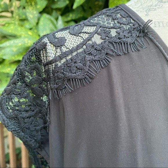 Forever 21 Size 2X Black Shirt - Picture 2 of 16